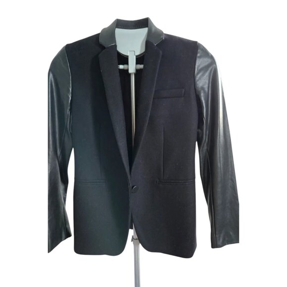 Babaton Vests - Picture 7 of 8